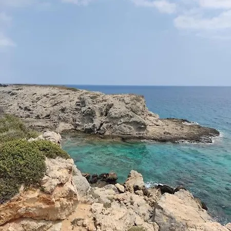 דירה Your Place For Relax לרנקה